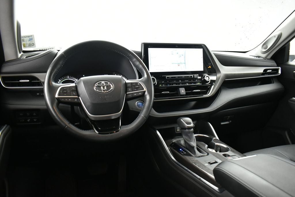 2022 Toyota Highlander Hybrid Limited