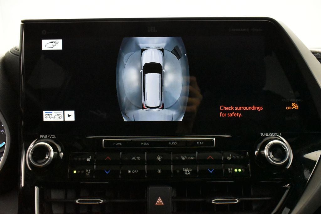 2022 Toyota Highlander Hybrid Limited