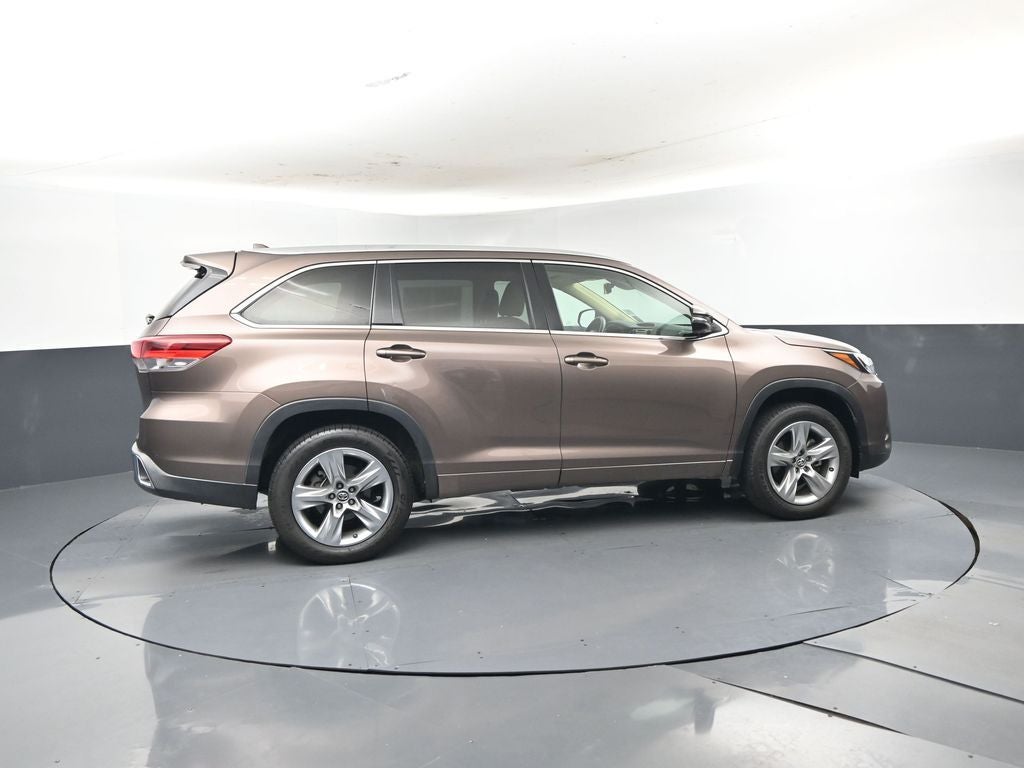 2017 Toyota Highlander Limited