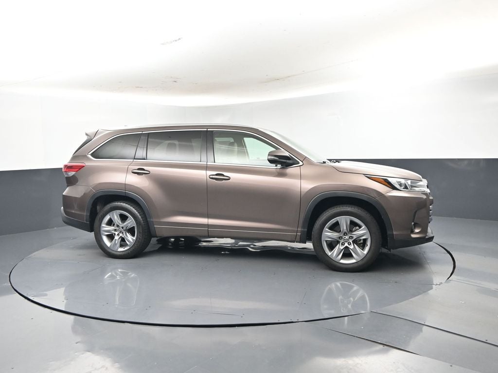 2017 Toyota Highlander Limited