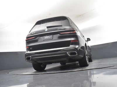 2023 BMW X7 xDrive40i