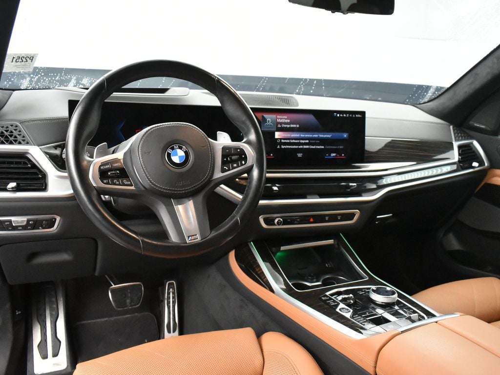 2023 BMW X7 xDrive40i