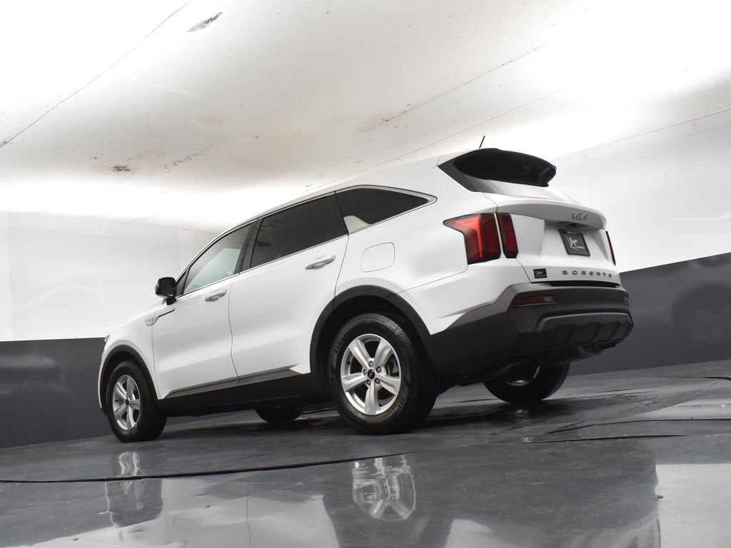 2022 Kia Sorento LX