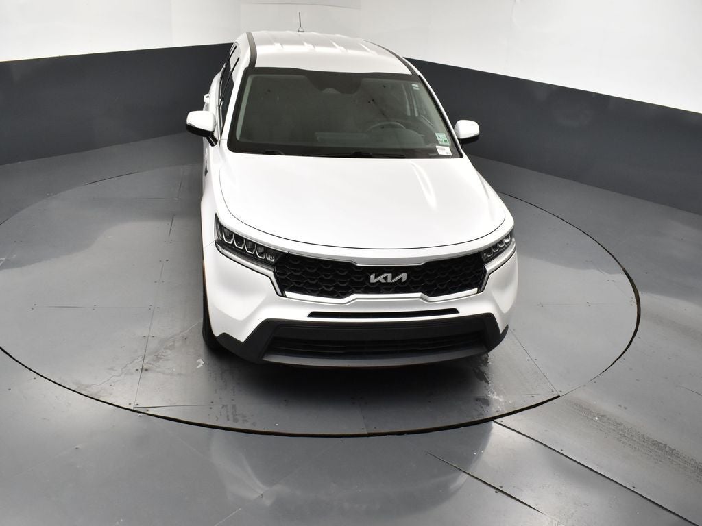 2022 Kia Sorento LX