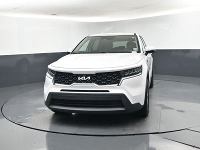 2022 Kia Sorento LX