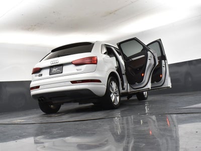 2017 Audi Q3 2.0T Premium quattro