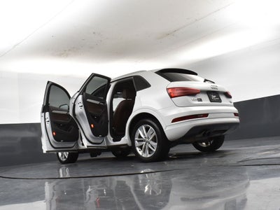 2017 Audi Q3 2.0T Premium quattro