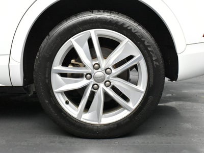 2017 Audi Q3 2.0T Premium quattro