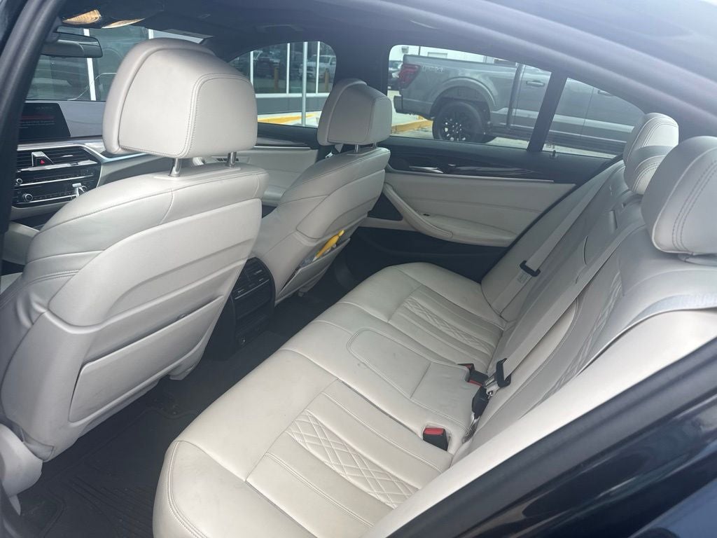 2017 BMW 5 Series 540i