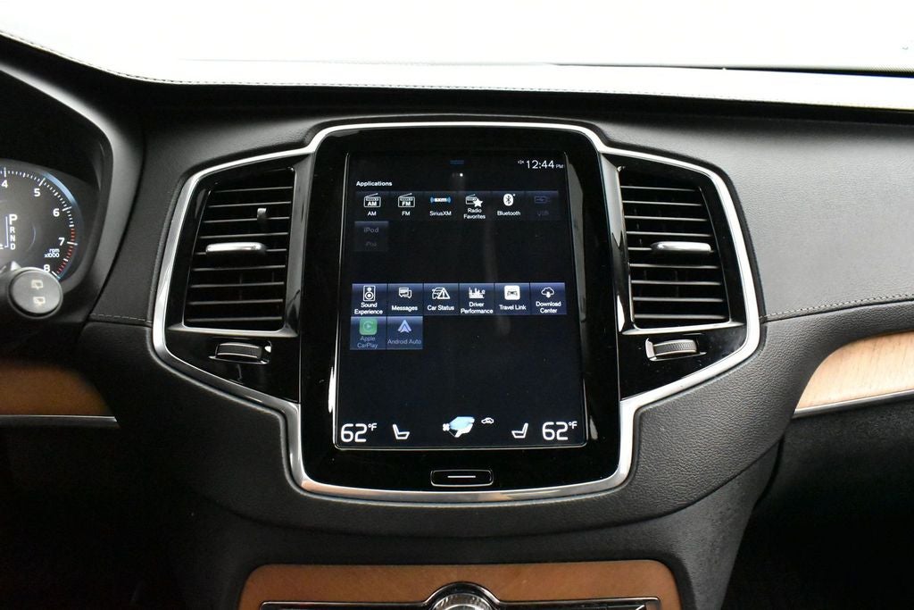 2019 Volvo XC90 T6 Inscription